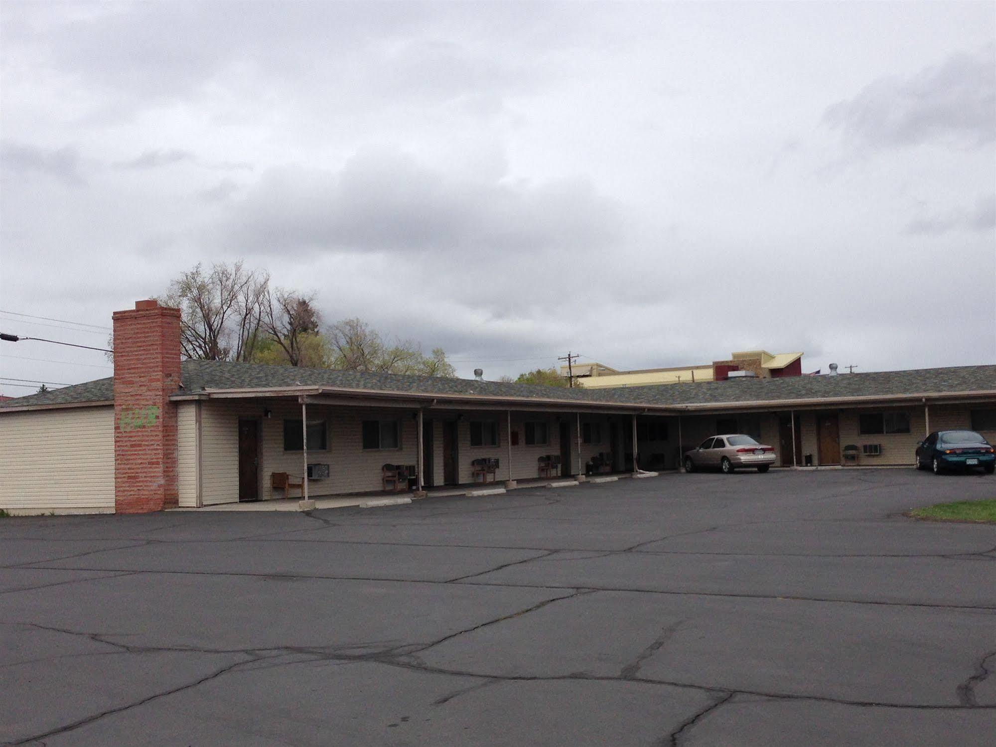 Hub Motel Редмонд Экстерьер фото